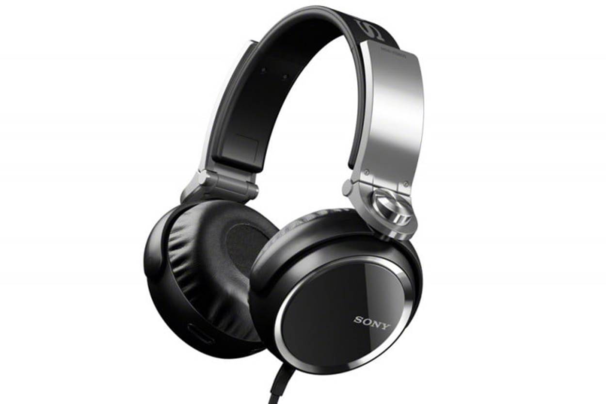 Sony MDRXB800 Extra Bass Headphones