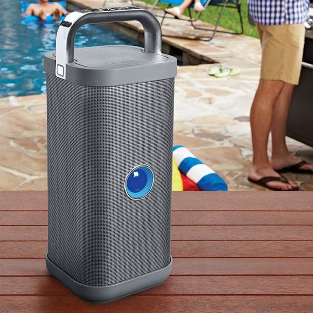 Big Blue Party Speaker Review (1)