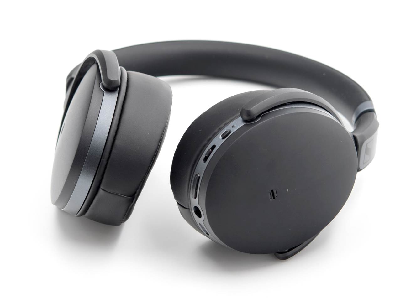 Sennheiser HD 4.40 Wireless Bluetooth Headphones
