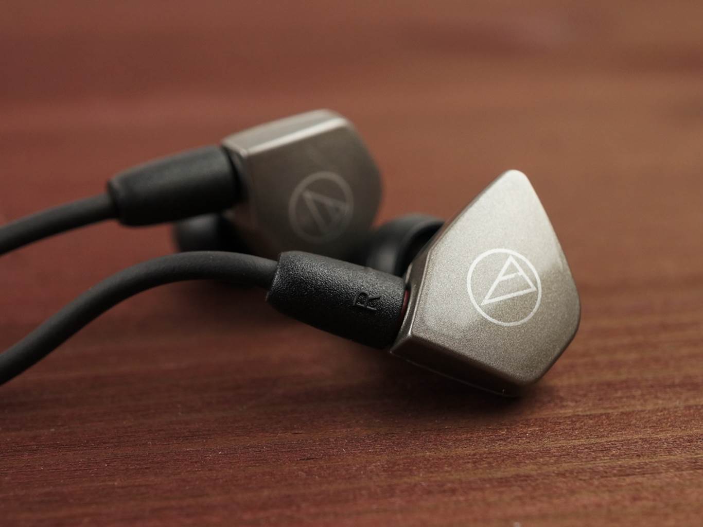 Audio-Technica ATH-LS50 High-End Earbuds