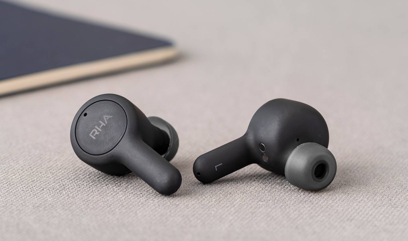 Best Earphones 2022: Sennheiser, JVC 